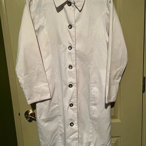 Clinique lab coat